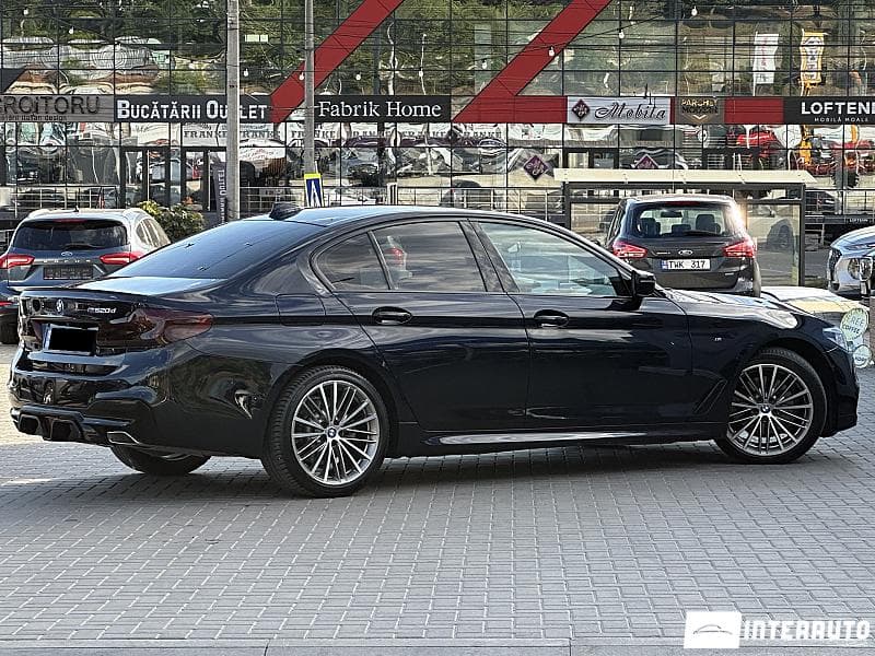BMW 520 2018 — Миниатюра 3