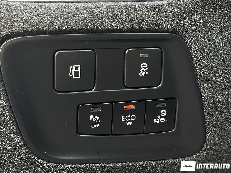 Citroen C4 2015 — Миниатюра 17