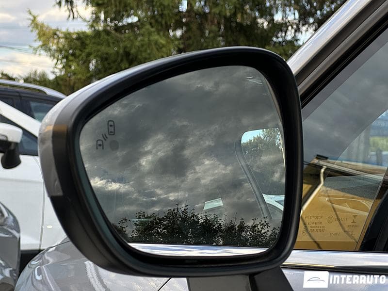 Citroen C4 2015 — Миниатюра 16