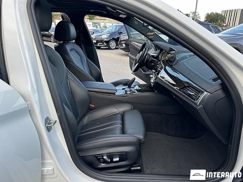 BMW 530e 2018 — Миниатюра 13