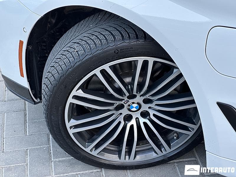 BMW 530e 2018 — Миниатюра 22