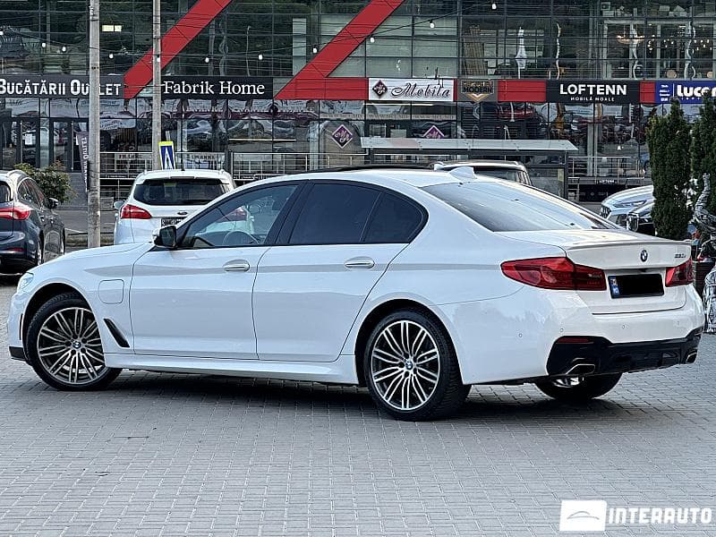 BMW 530e 2018 — Миниатюра 4