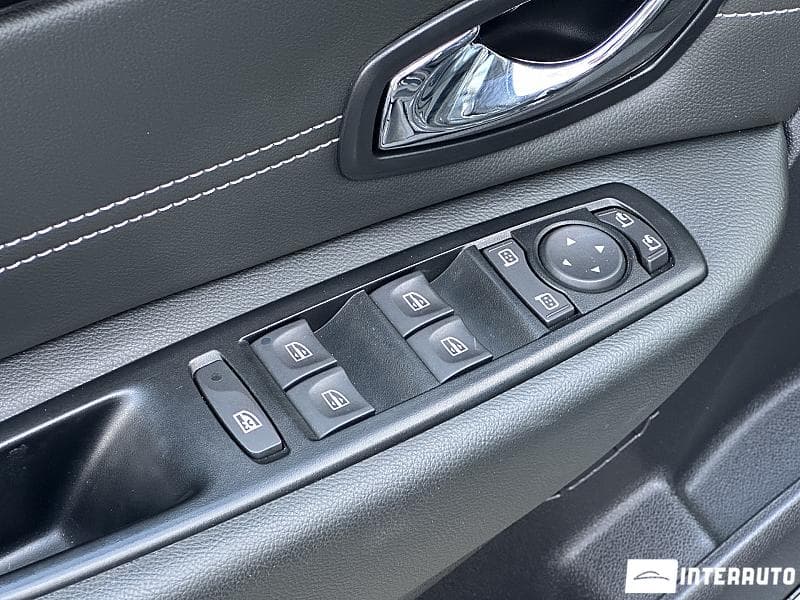 Renault Scenic 2015 — Миниатюра 17