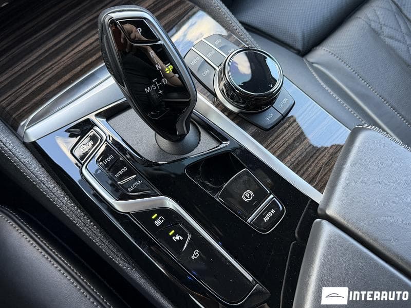BMW 530e 2021 — Миниатюра 18