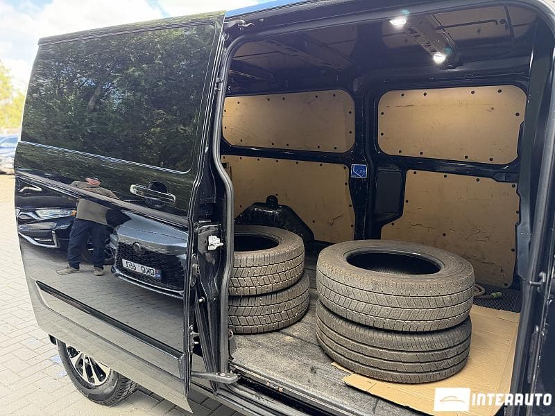 Ford Transit 2019 — Миниатюра 15