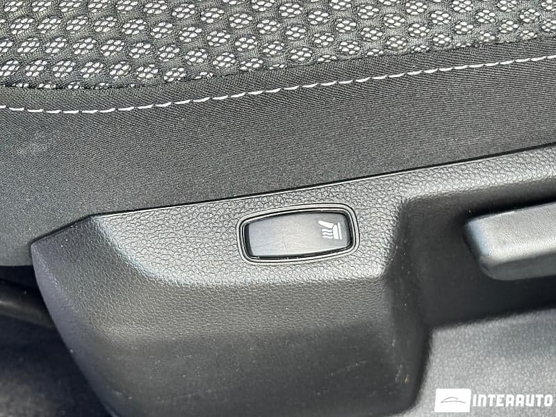 Dacia Duster 2018 — Миниатюра 18