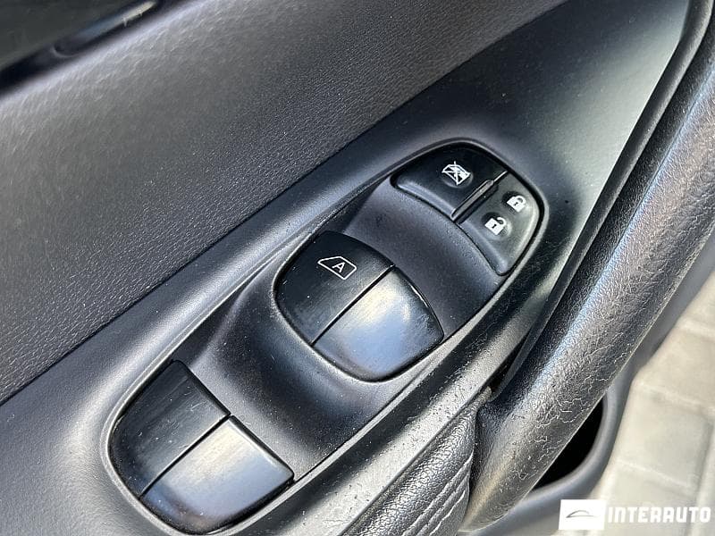 Nissan Qashqai 2015 — Миниатюра 17
