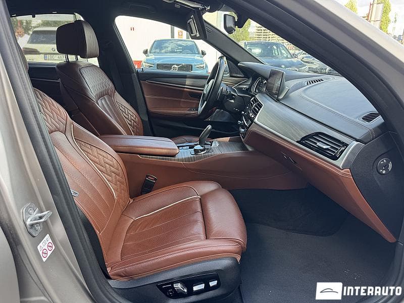 BMW M550d 2018 — Миниатюра 19