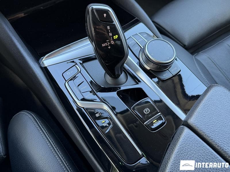 BMW 530e 2020 — Миниатюра 18