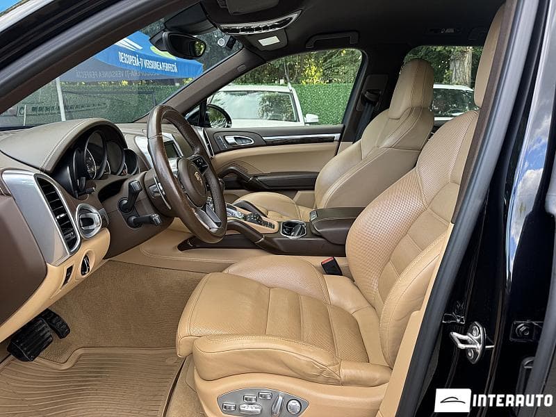 Porsche Cayenne 2015 — Миниатюра 7