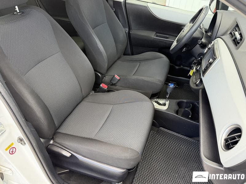 Toyota Yaris 2013 — Миниатюра 14