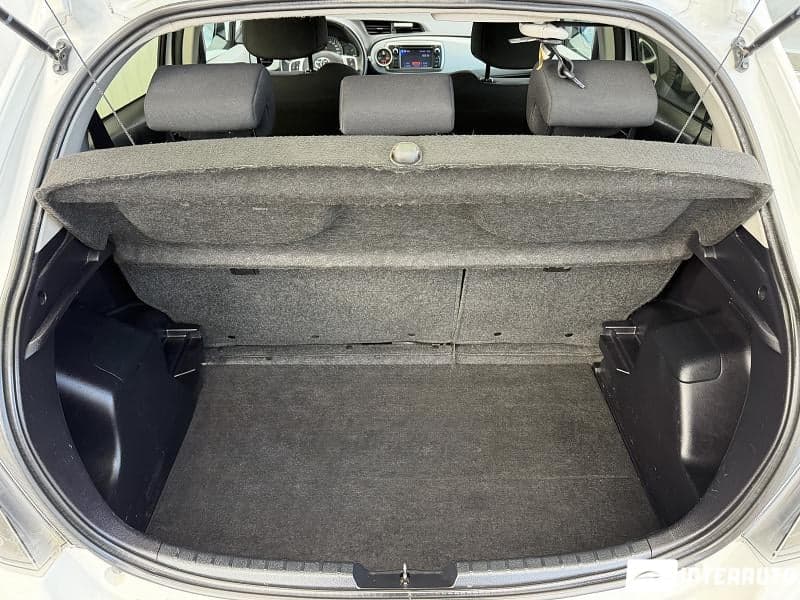 Toyota Yaris 2013 — Миниатюра 17