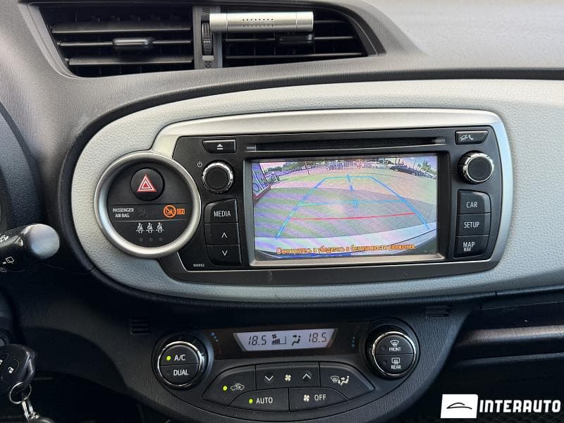 Toyota Yaris 2013 — Миниатюра 11