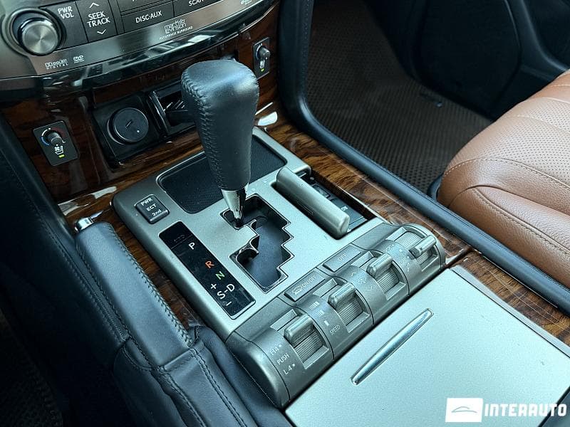 Lexus LX 570 2009 — Миниатюра 15