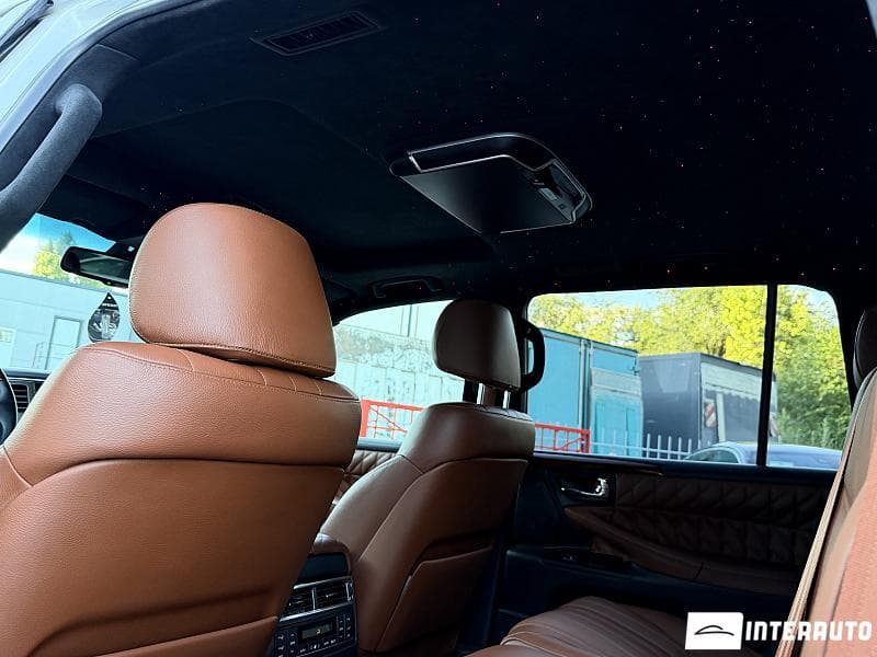 Lexus LX 570 2009 — Миниатюра 9