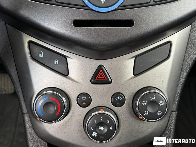 Chevrolet Aveo 2015 — Миниатюра 13