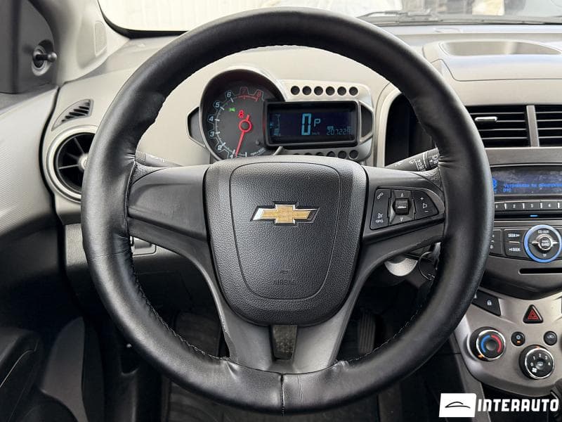 Chevrolet Aveo 2015 — Миниатюра 10