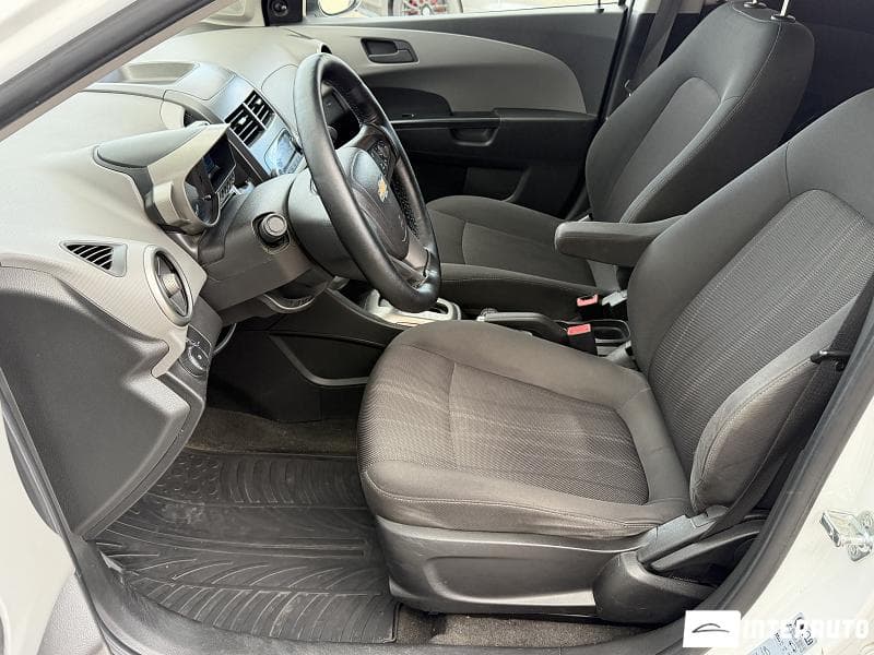 Chevrolet Aveo 2015 — Миниатюра 5