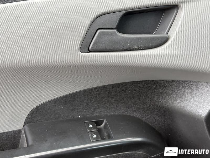 Chevrolet Aveo 2015 — Миниатюра 6