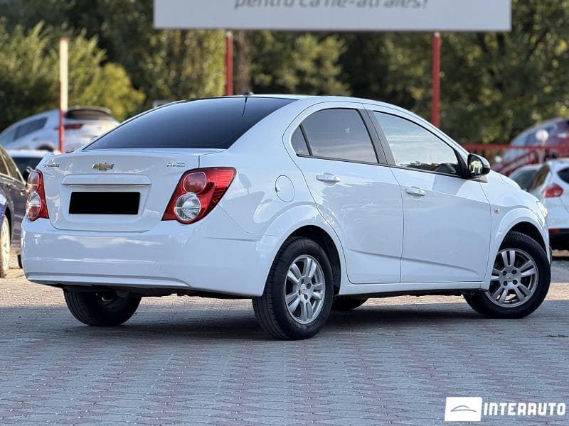 Chevrolet Aveo 2015 — Миниатюра 2