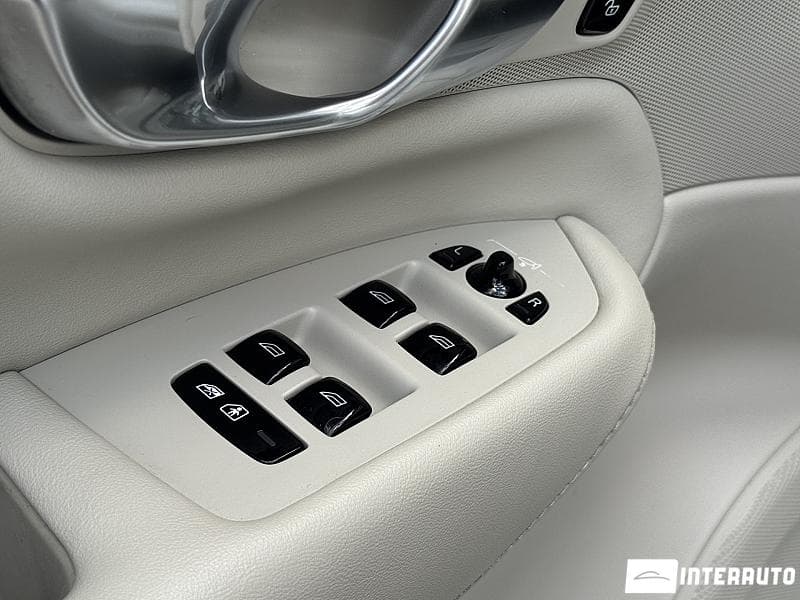 Volvo XC 90 2023 — Миниатюра 7