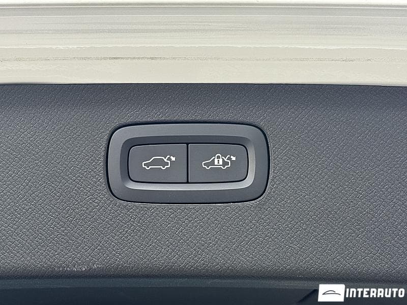 Volvo XC 90 2023 — Миниатюра 26