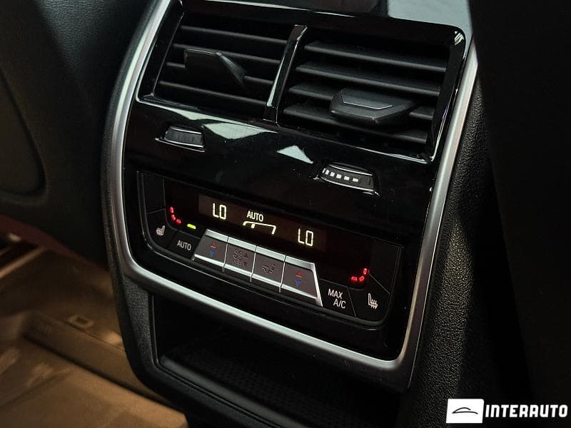 BMW X6 4.0i 2020 — Миниатюра 21