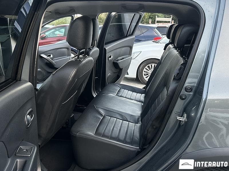 Dacia Sandero Stepway 2017 — Миниатюра 12