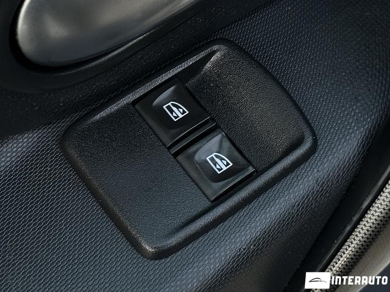 Dacia Sandero Stepway 2017 — Миниатюра 15