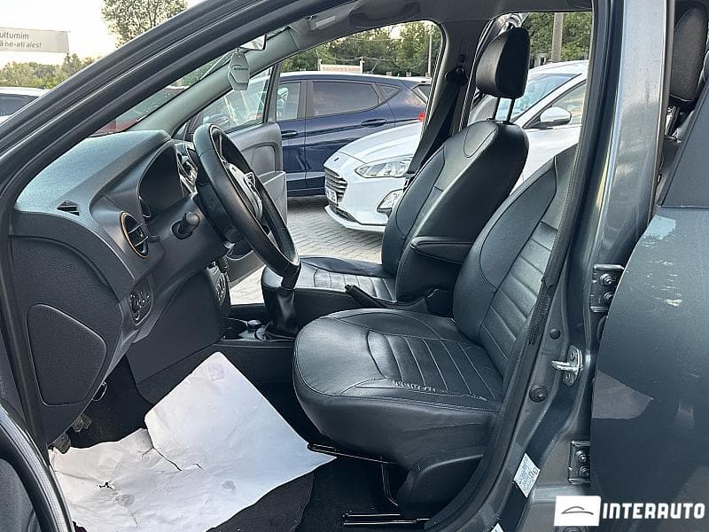 Dacia Sandero Stepway 2017 — Миниатюра 5