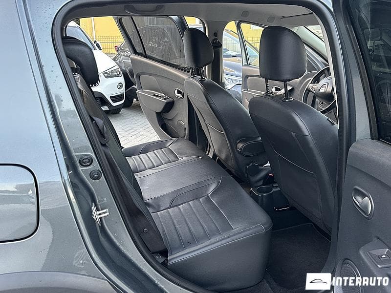 Dacia Sandero Stepway 2017 — Миниатюра 13