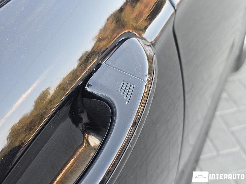 Ford Mondeo 2015 — Миниатюра 16