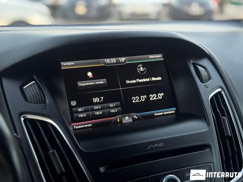 2015 Ford Focus — Miniatură 9