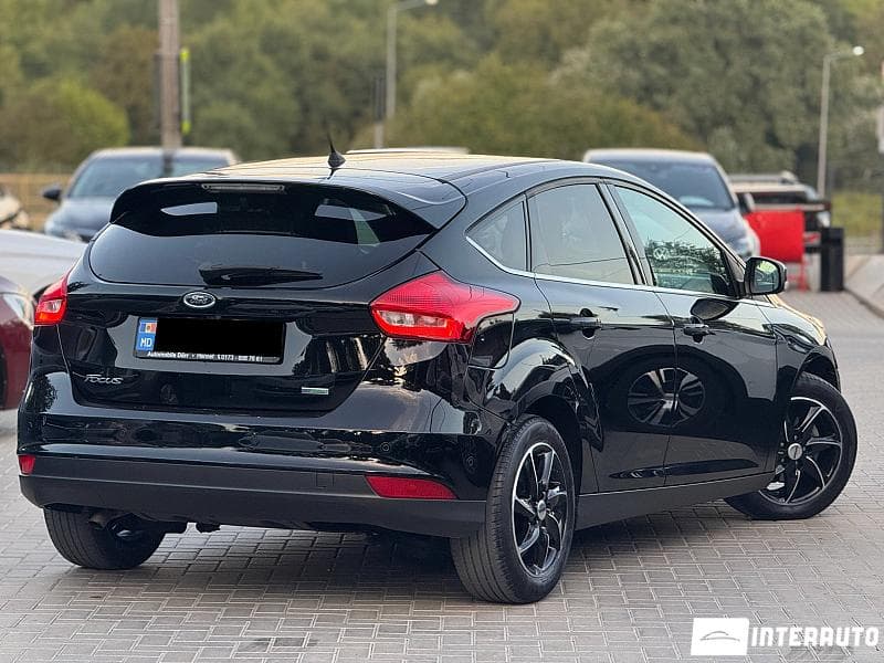 2015 Ford Focus — Miniatură 3