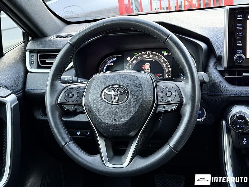 Toyota Rav-4 2021 — Миниатюра 8