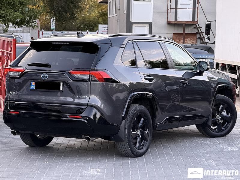 Toyota Rav-4 2021 — Миниатюра 2