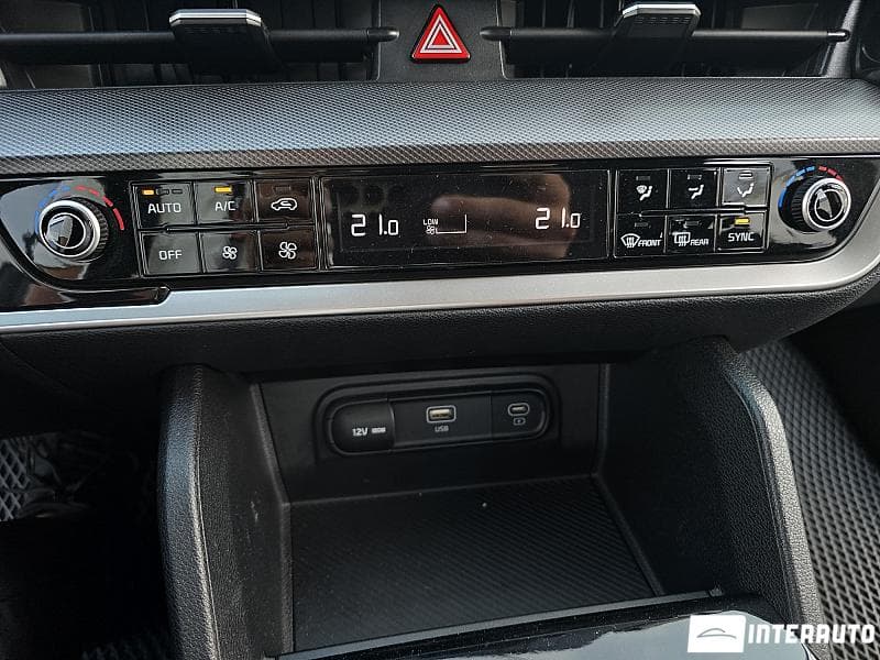Kia Sportage 2022 — Миниатюра 10