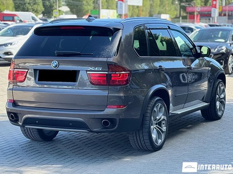BMW X5 4.0D 2011 — Миниатюра 2