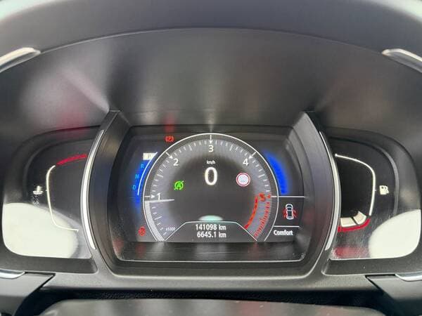 2017 Renault Scenic — Miniatură 11