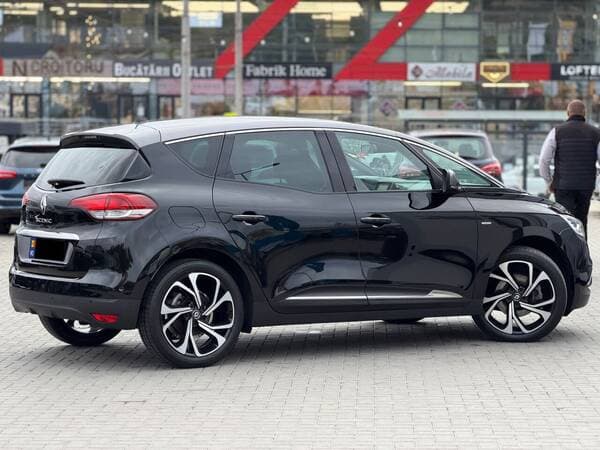 2017 Renault Scenic — Miniatură 3