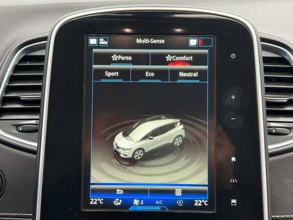 2017 Renault Scenic — Miniatură 13