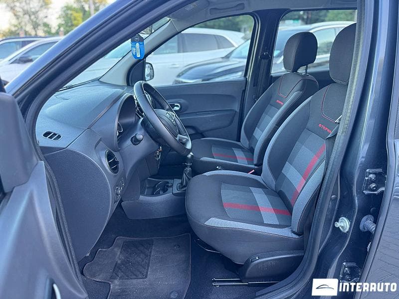 Dacia Lodgy Stepway 2019 — Миниатюра 5