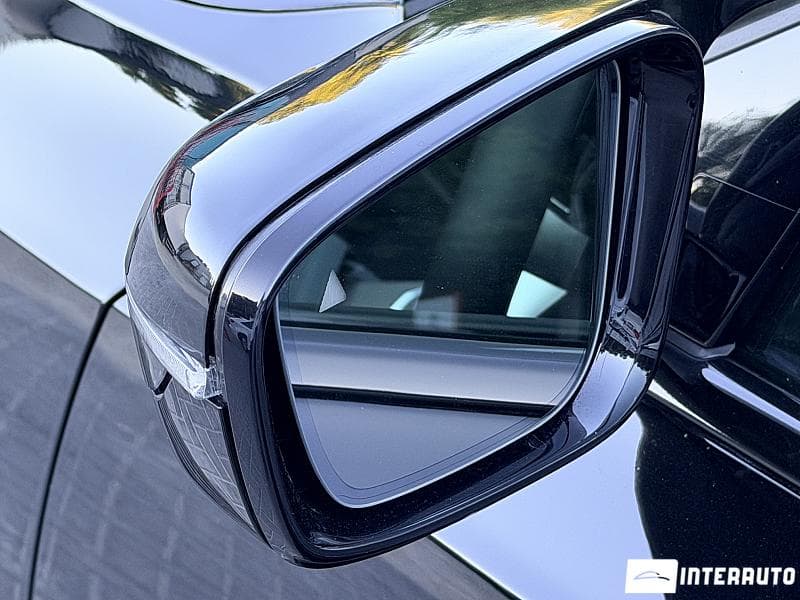 BMW 330 2019 — Миниатюра 17