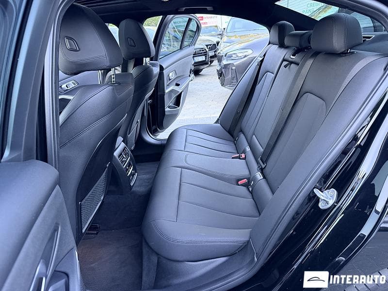 BMW 330 2019 — Миниатюра 7