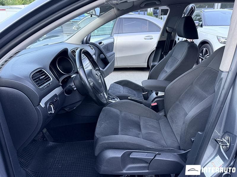 Volkswagen Golf 2010 — Миниатюра 5