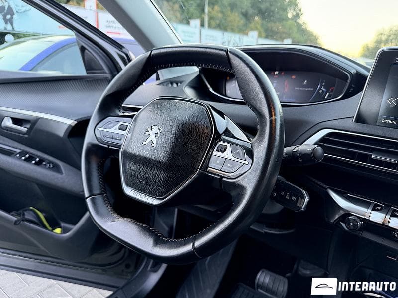 Peugeot 3008 2019 — Миниатюра 11