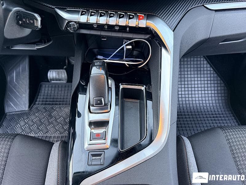 Peugeot 3008 2019 — Миниатюра 14