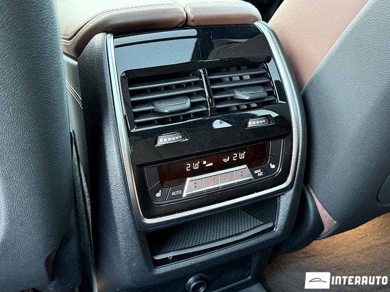 2019 BMW X5 4.5e — Miniatură 17