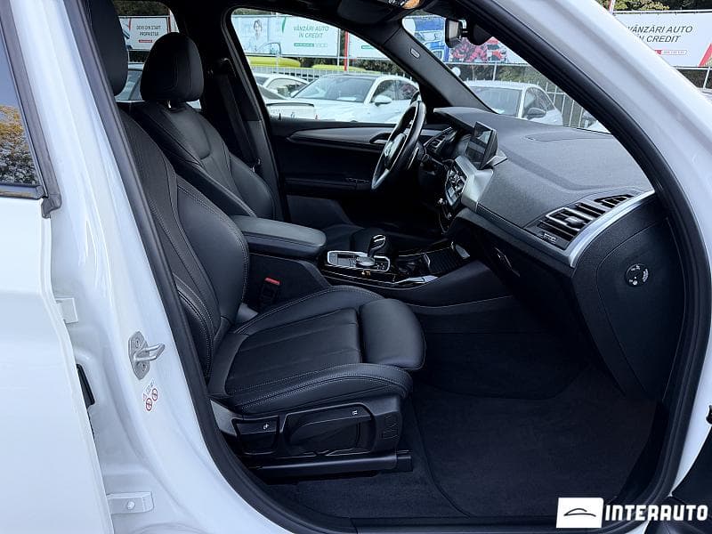 2022 BMW X3 3.0e — Miniatură 23