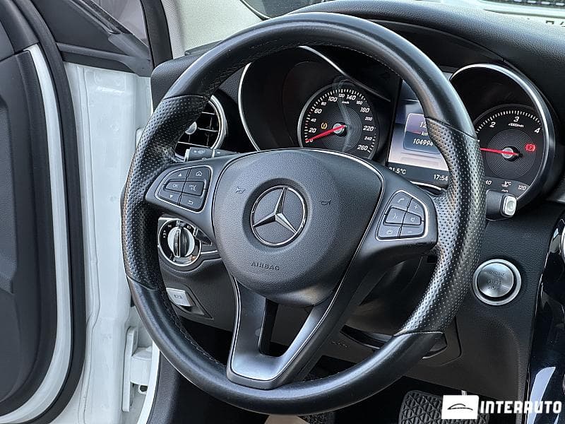 2016 Mercedes C 220 — Miniatură 7